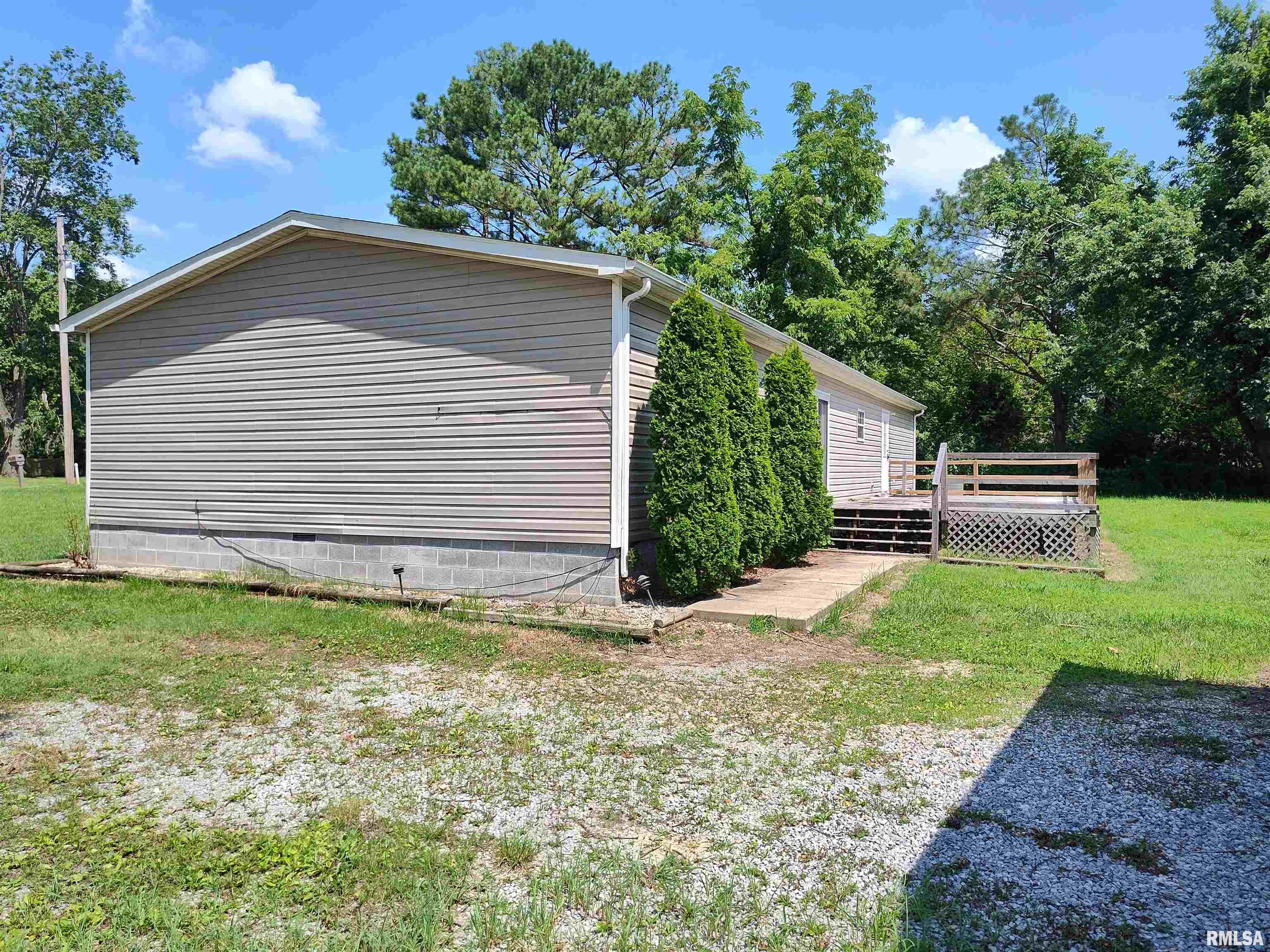 45 Davis Ridge Road Eldorado, IL 62930 - Photo 8 of 26 Gallery Image 8