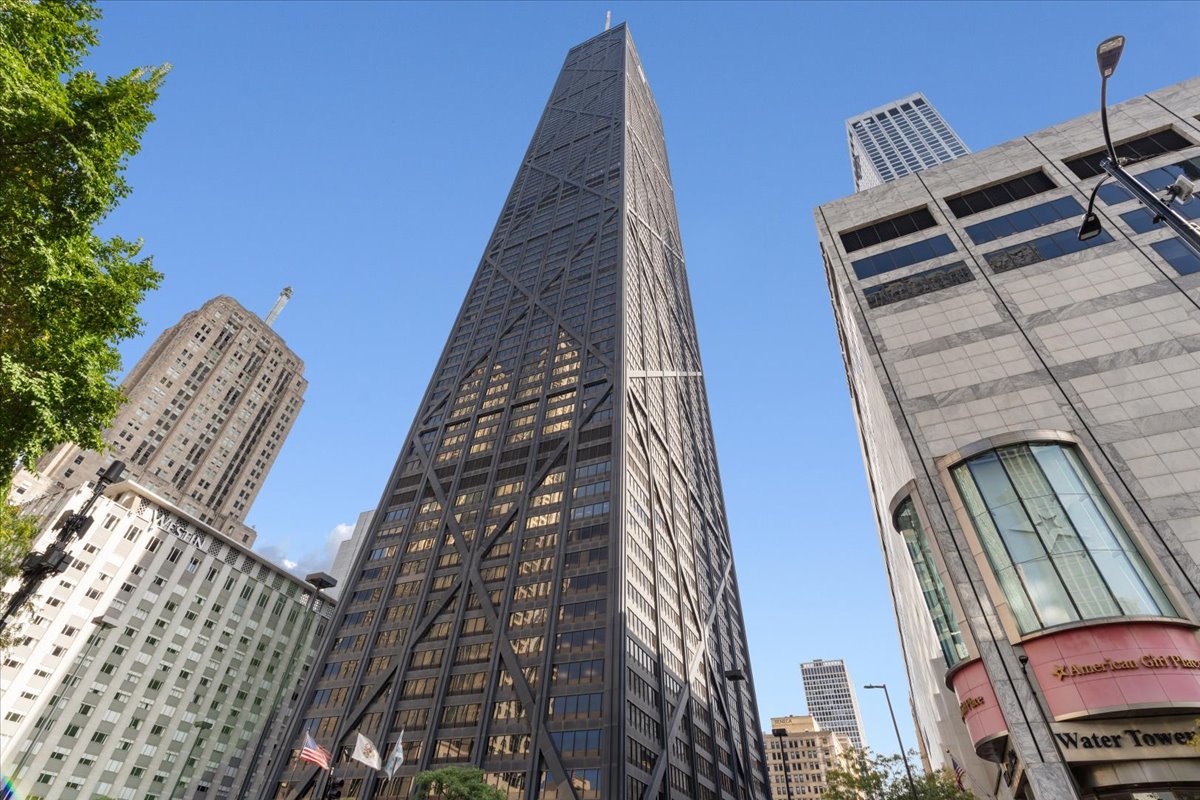 175 East Delaware Place, Unit 7008 Chicago, IL 60611 - Photo 1 of 28 a view of balcony