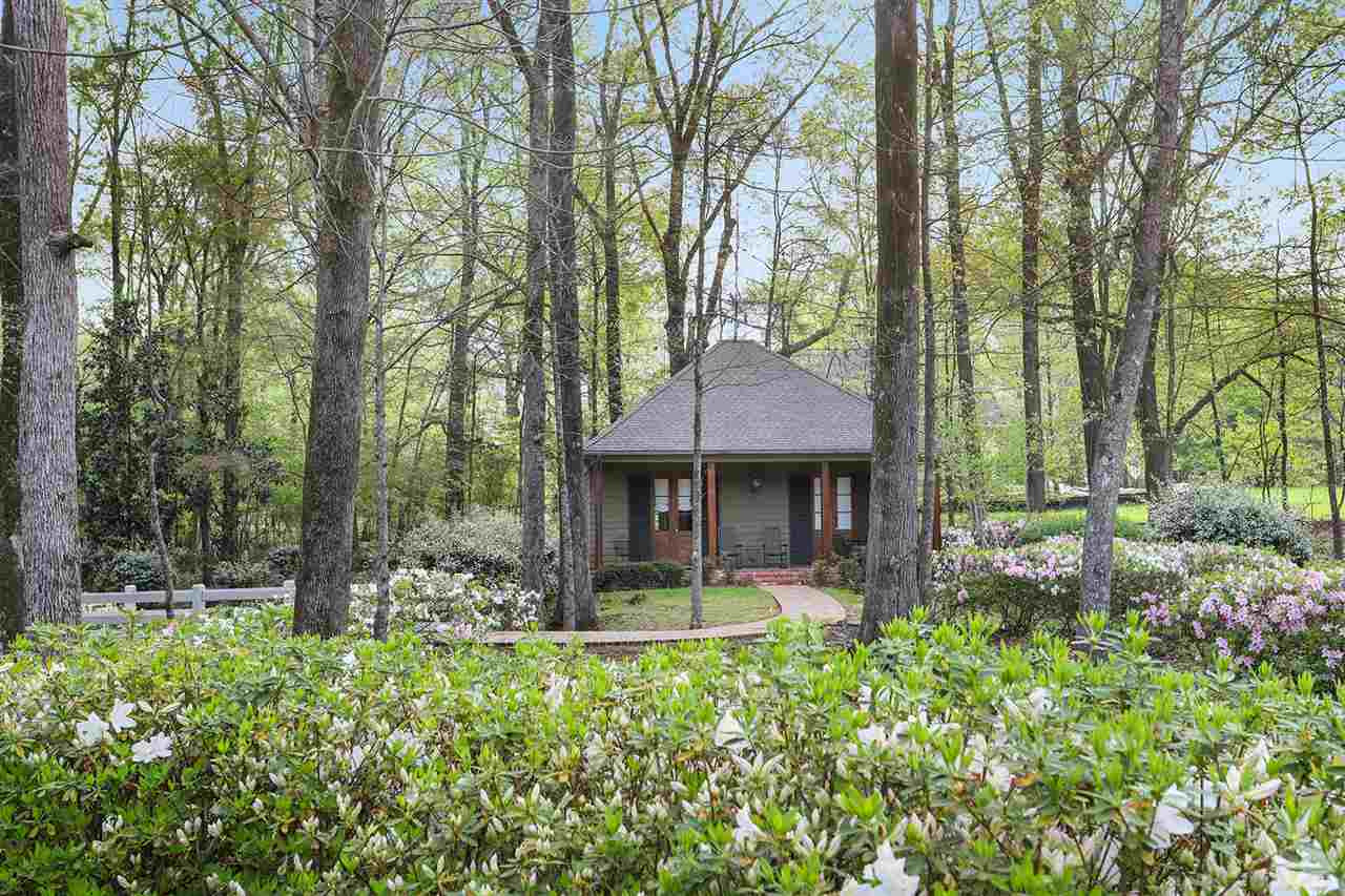 112 Little Creek Road Ridgeland, MS 39157 - Photo 2 of 45 Photo 2