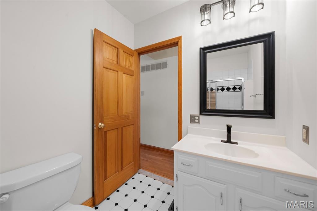 9715 Big Bend Road St. Louis, MO 63122 - Photo 19 of 52 Gallery Image 19