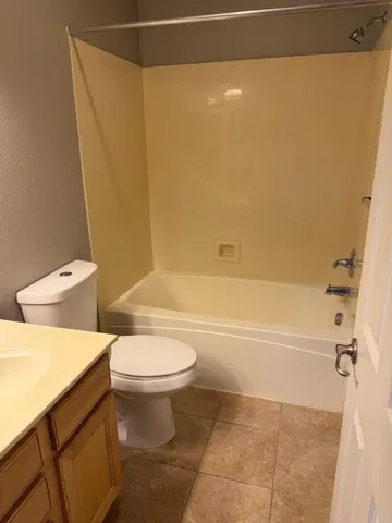 $369,988 | 3301 North Park Drive, Unit 3913, Sacramento, CA 95835