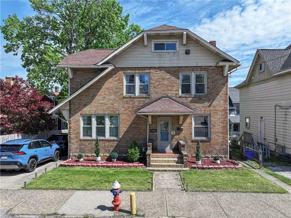 $220,000 | 1525 State Avenue, Coraopolis, PA 15108