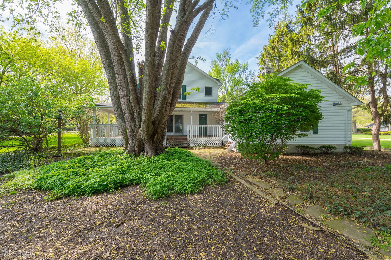 32530 Lake Road Avon Lake, OH 44012 - Photo 6 of 50