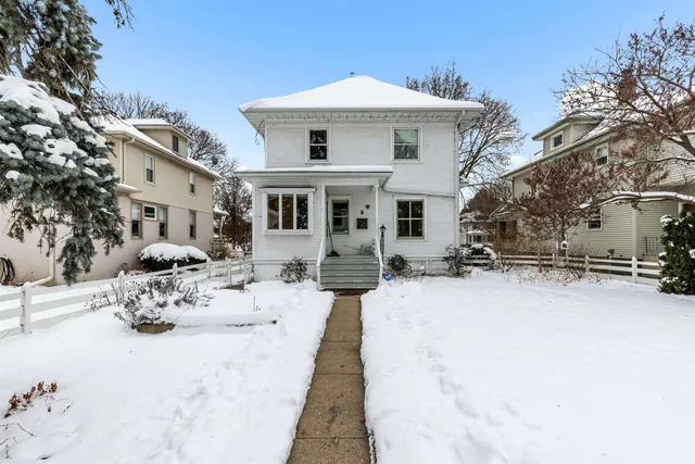 $224,900 | 1416 Harlem Boulevard, Rockford, IL 61103