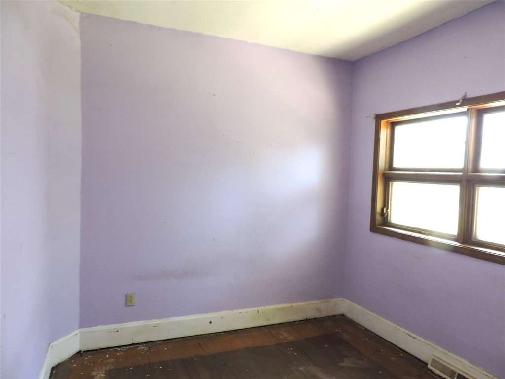 203 Whittier Street Georgetown, IL 61846 - Photo 6 of 10