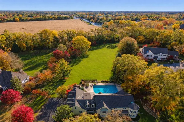 $1,450,000 | 4 Polo Drive, South Barrington, IL 60010