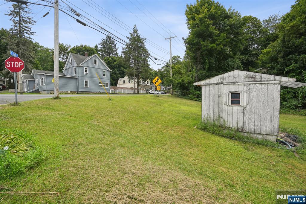 716 Glen Road Sparta, NJ 07871 - Photo 35 of 38