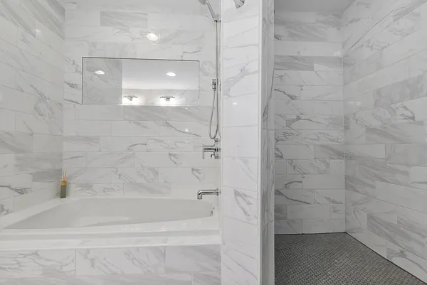 $699,000 | 10459 South Troy Street, Chicago, IL 60655