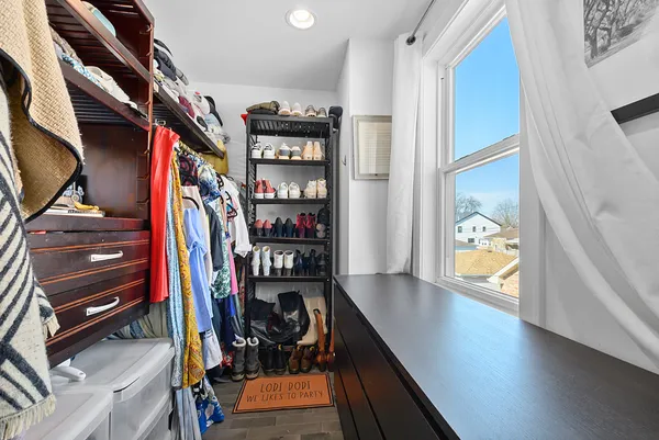 $699,000 | 10459 South Troy Street, Chicago, IL 60655