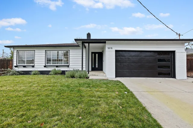$999,000 | 1816 Lynwood Drive, Concord, CA 94519