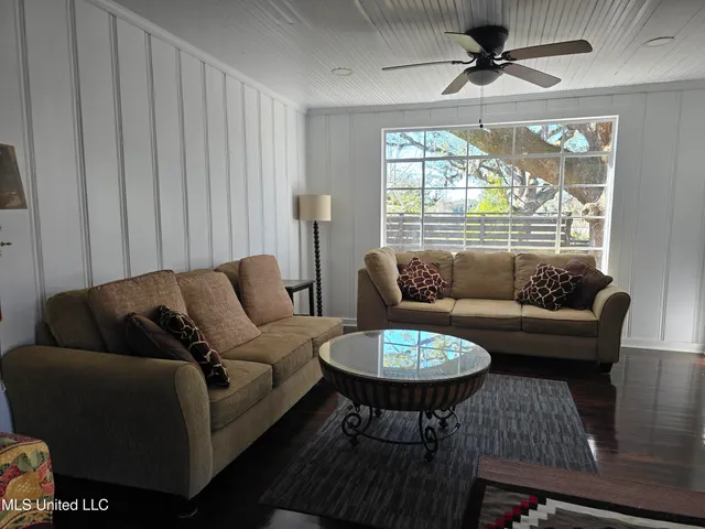 $2,800 | 235 Carre Court, Bay St. Louis, MS 39520