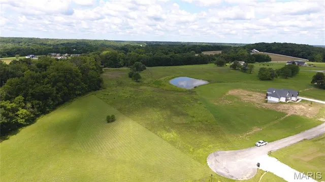 $54,900 | 23 Gallant Fox Drive, Troy, MO 63379