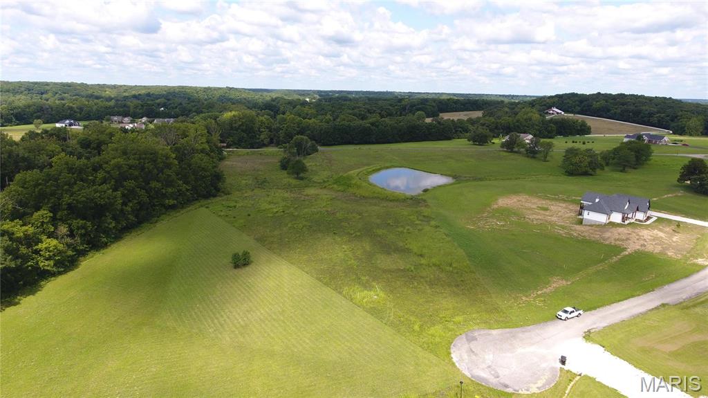 23 Gallant Fox Drive Troy, MO 63379 - Photo 1 of 8