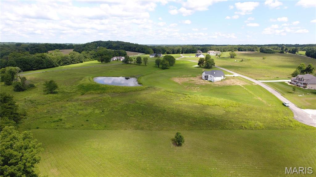 23 Gallant Fox Drive Troy, MO 63379 - Photo 2 of 8