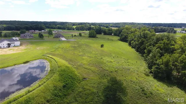 $54,900 | 23 Gallant Fox Drive, Troy, MO 63379