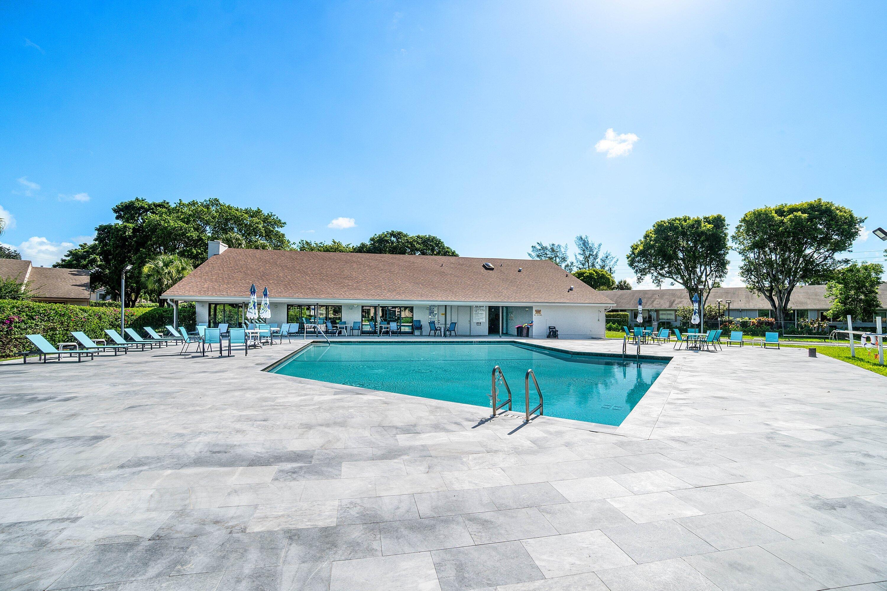 732 Lago Road Delray Beach, FL 33445 - Photo 36 of 42 Recently Updated Pool
