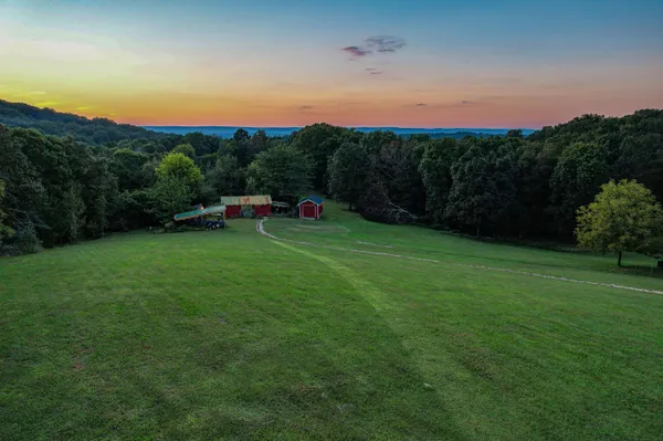 $355,000 | 10325 Wagon Wheel Terrace, Harrison, TN 37341