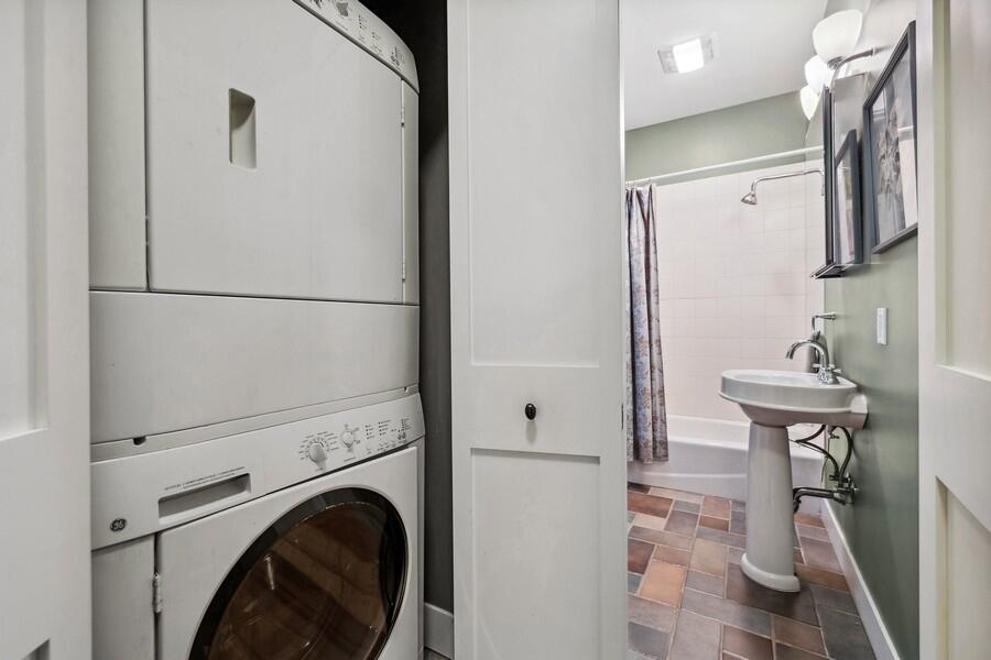 9366 East Locke Road Union Pier, MI 49129 - Photo 23 of 44 Laundry Room