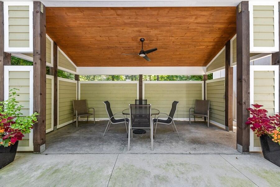 9366 East Locke Road Union Pier, MI 49129 - Photo 40 of 44 Pool Dining Area