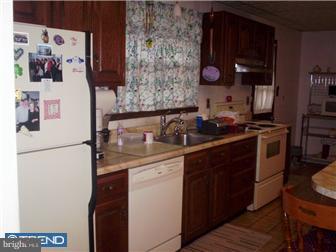 106 West Roland Avenue Maple Shade, NJ 08052 - Photo 4 of 12 Kitchen