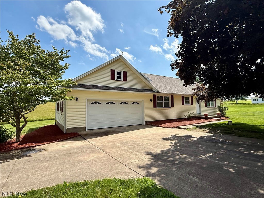 3278 Fresno Road Northwest Carrollton, OH 44615 - Photo 1 of 42