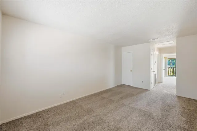 $1,050 | 504 Kings Way Drive, Unit D, Mansfield, TX 76063