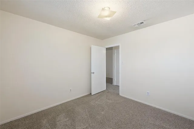 $1,050 | 504 Kings Way Drive, Unit D, Mansfield, TX 76063