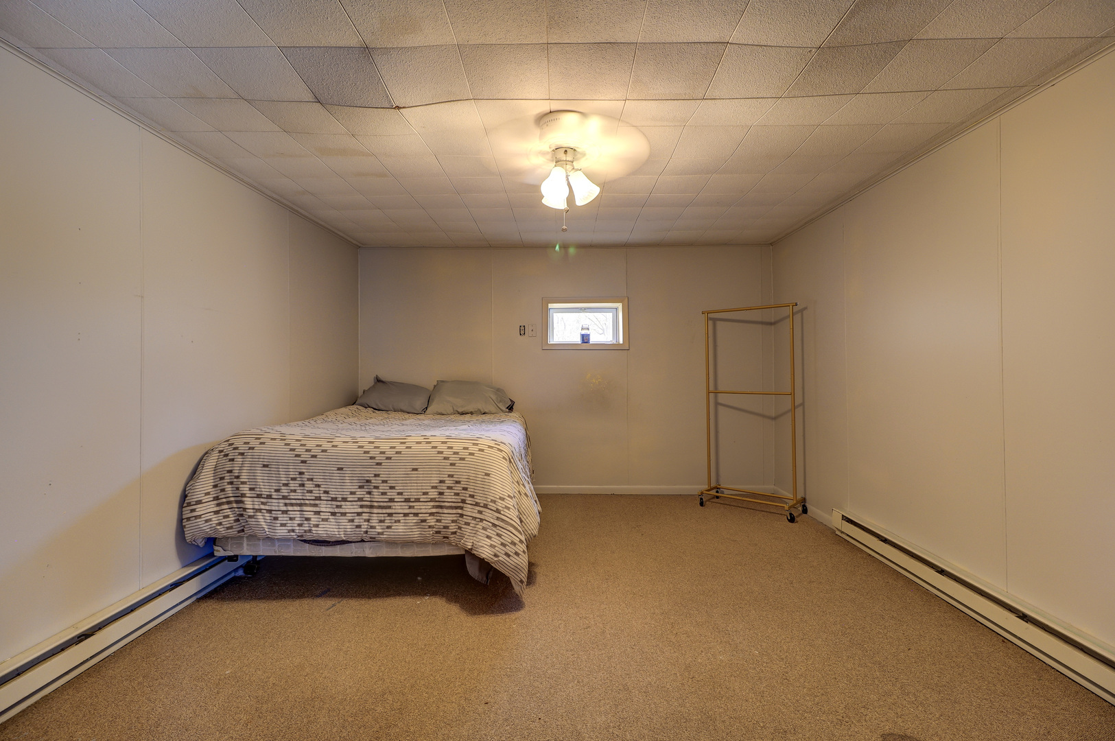 1404 Sinnissippi Road Sterling, IL 61081 - Photo 24 of 36 Gallery Image 24