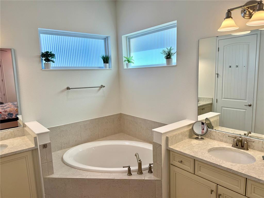 8014 Knee Deep Road Kissimmee, FL 34747 - Photo 10 of 79