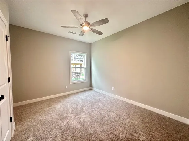 $425,000 | 11805 East Ridgeview Court, Peculiar, MO 64078