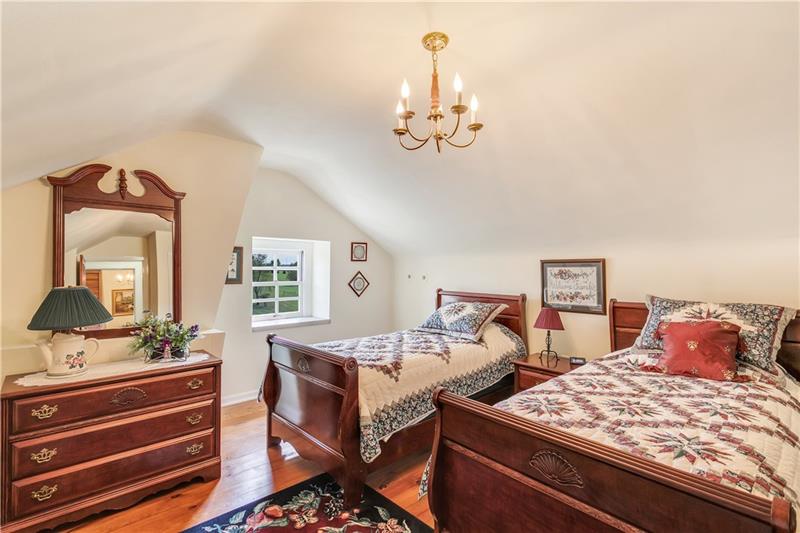 235 Camp Run Road Harmony, PA 16037 - Photo 18 of 25 Gallery Image 18