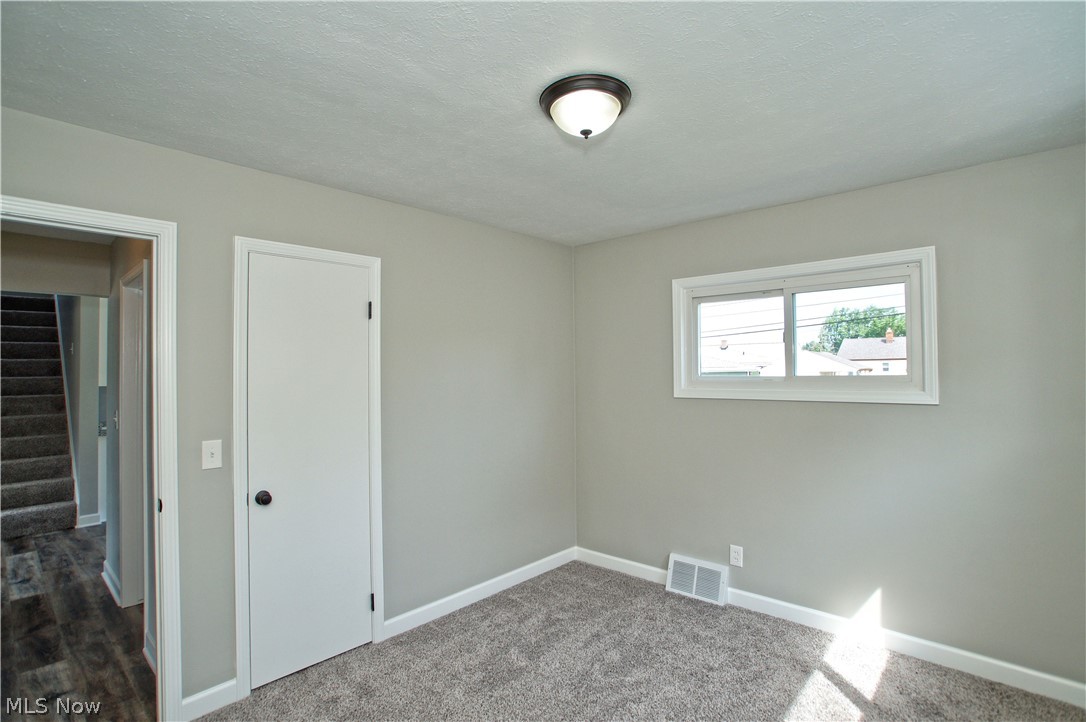30317 Barjode Road Willowick, OH 44095 - Photo 10 of 25