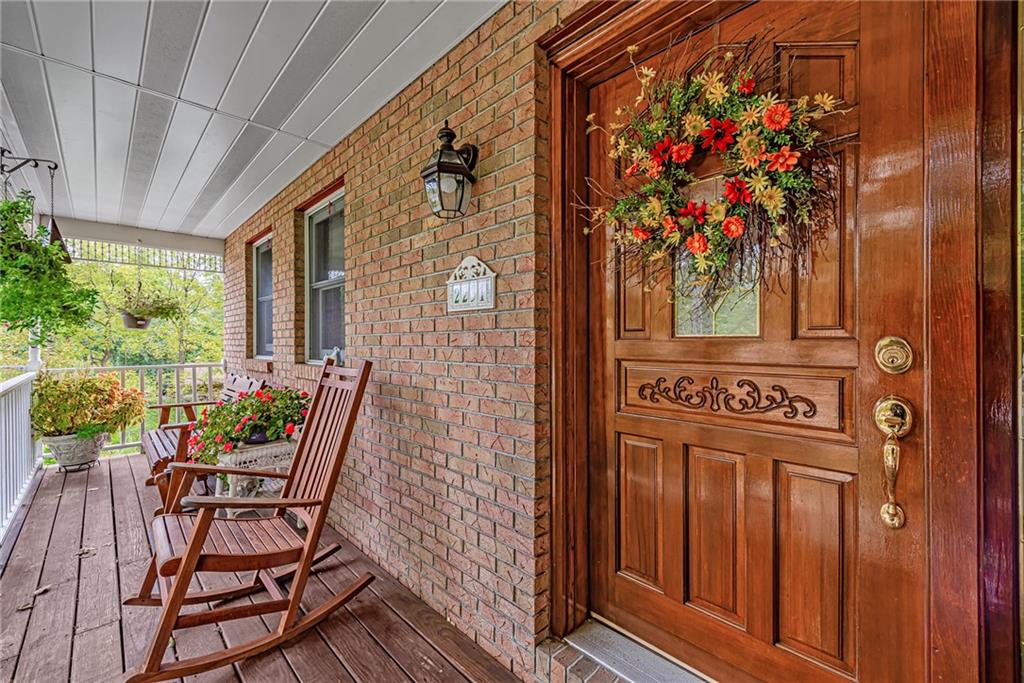 2231 Robbins Station Road North Huntingdon, PA 15642 - Photo 2 of 25 Gallery Image 2