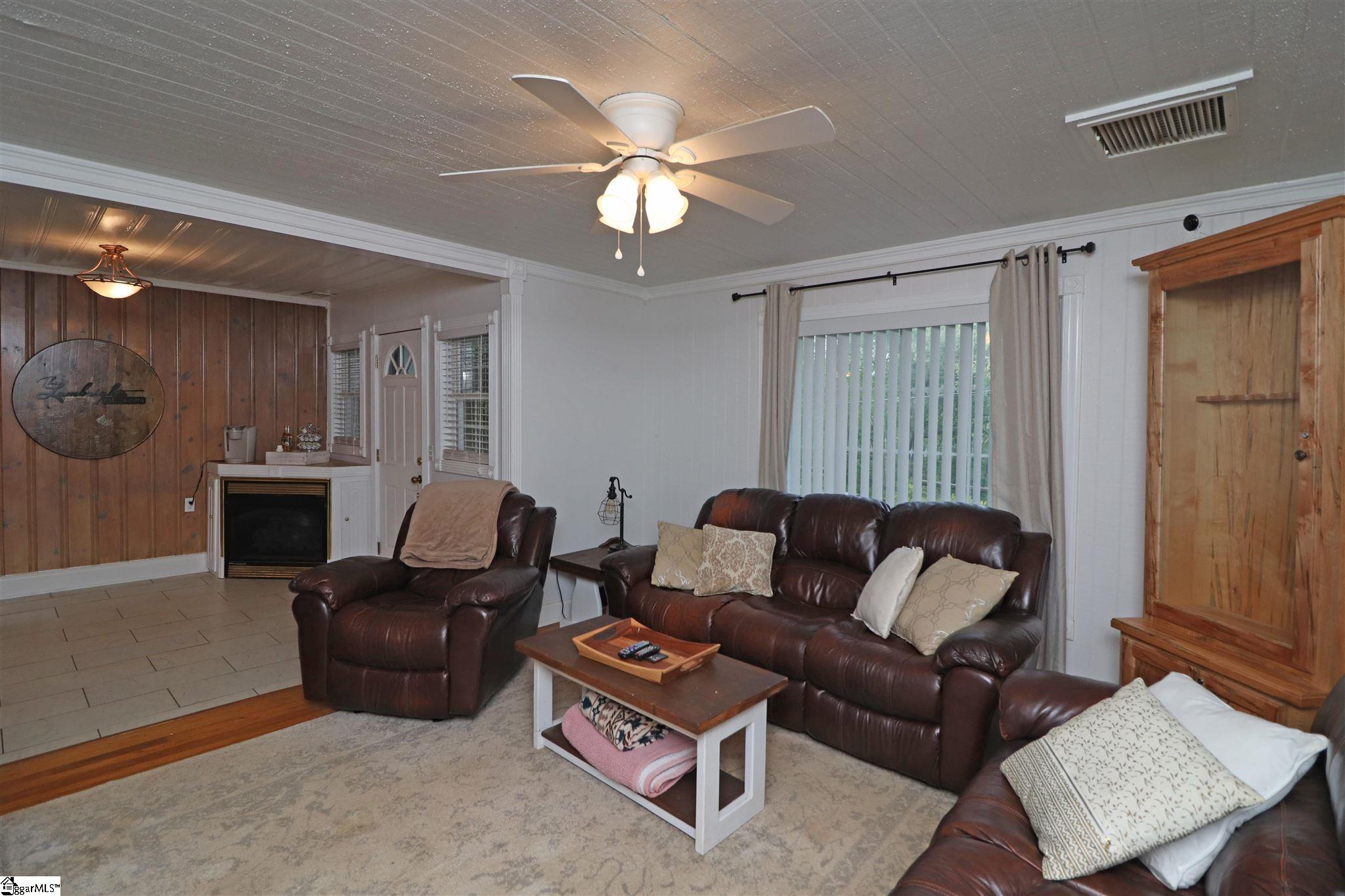 639 Lenhardt Road Easley, SC 29640 - Photo 7 of 22 Gallery Image 7
