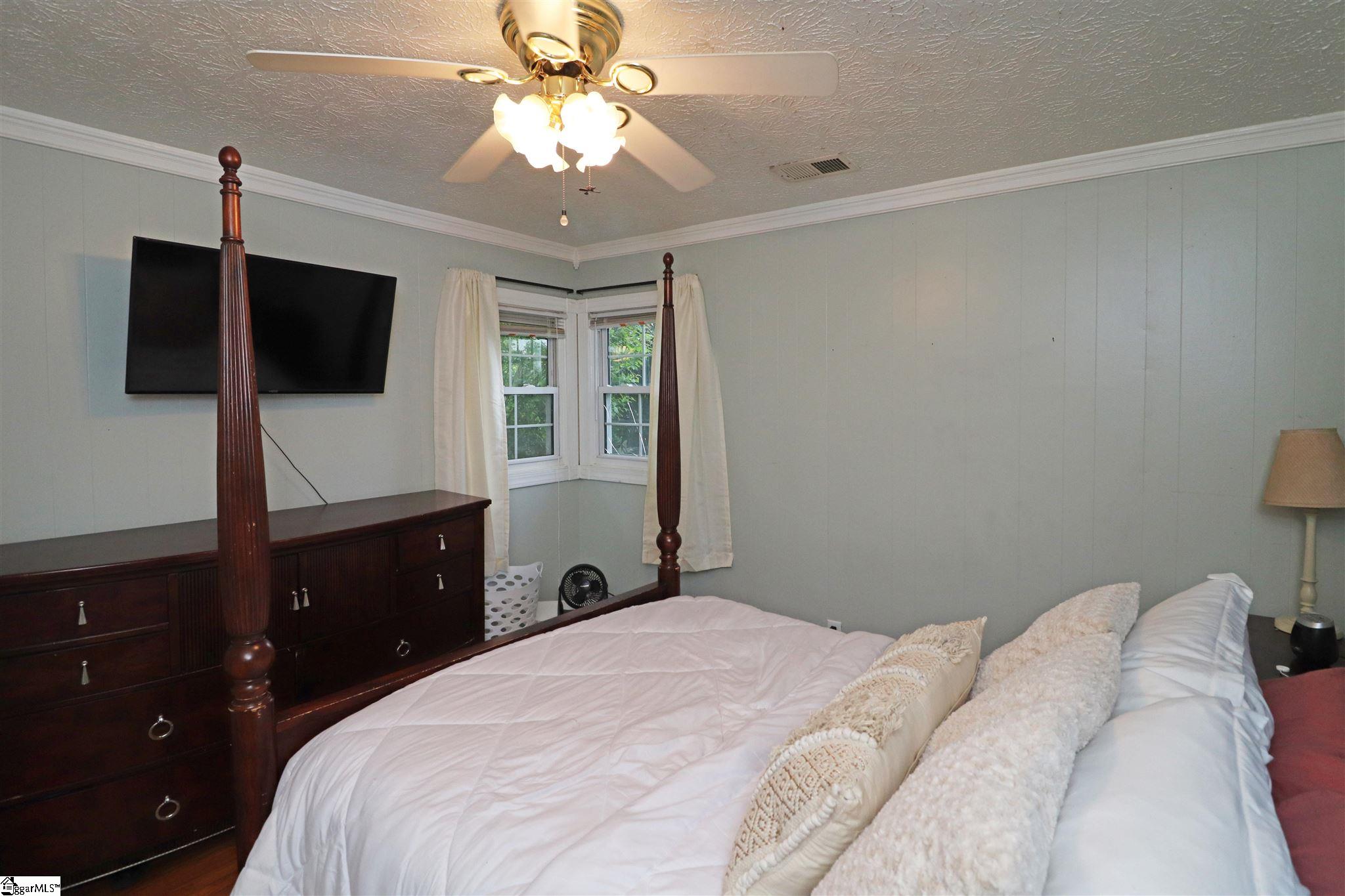 639 Lenhardt Road Easley, SC 29640 - Photo 10 of 22 Gallery Image 10