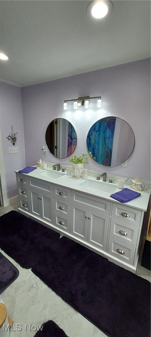 550 East Pleasant Valley Road Independence, OH 44131 - Photo 19 of 29 Bathroom 1