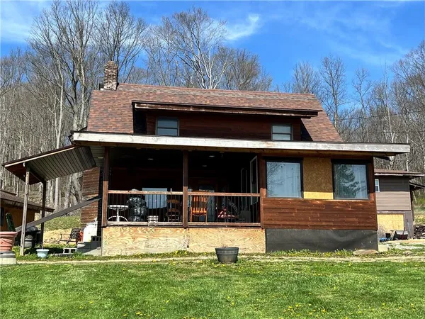 $249,900 | 5815 Highway 711, New Florence, PA 15944