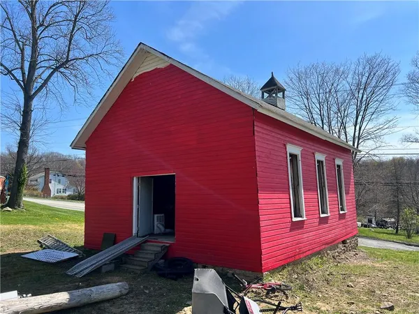 $249,900 | 5815 Highway 711, New Florence, PA 15944