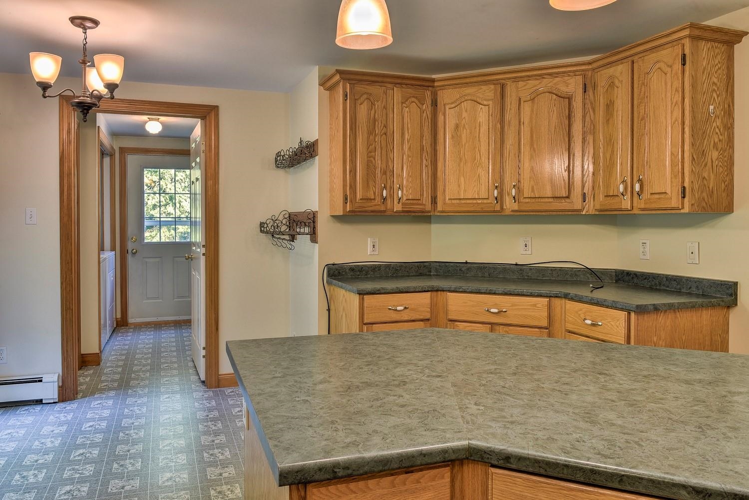 451 Warwick Road Winchester, NH 03470 - Photo 5 of 39 Gallery Image 5