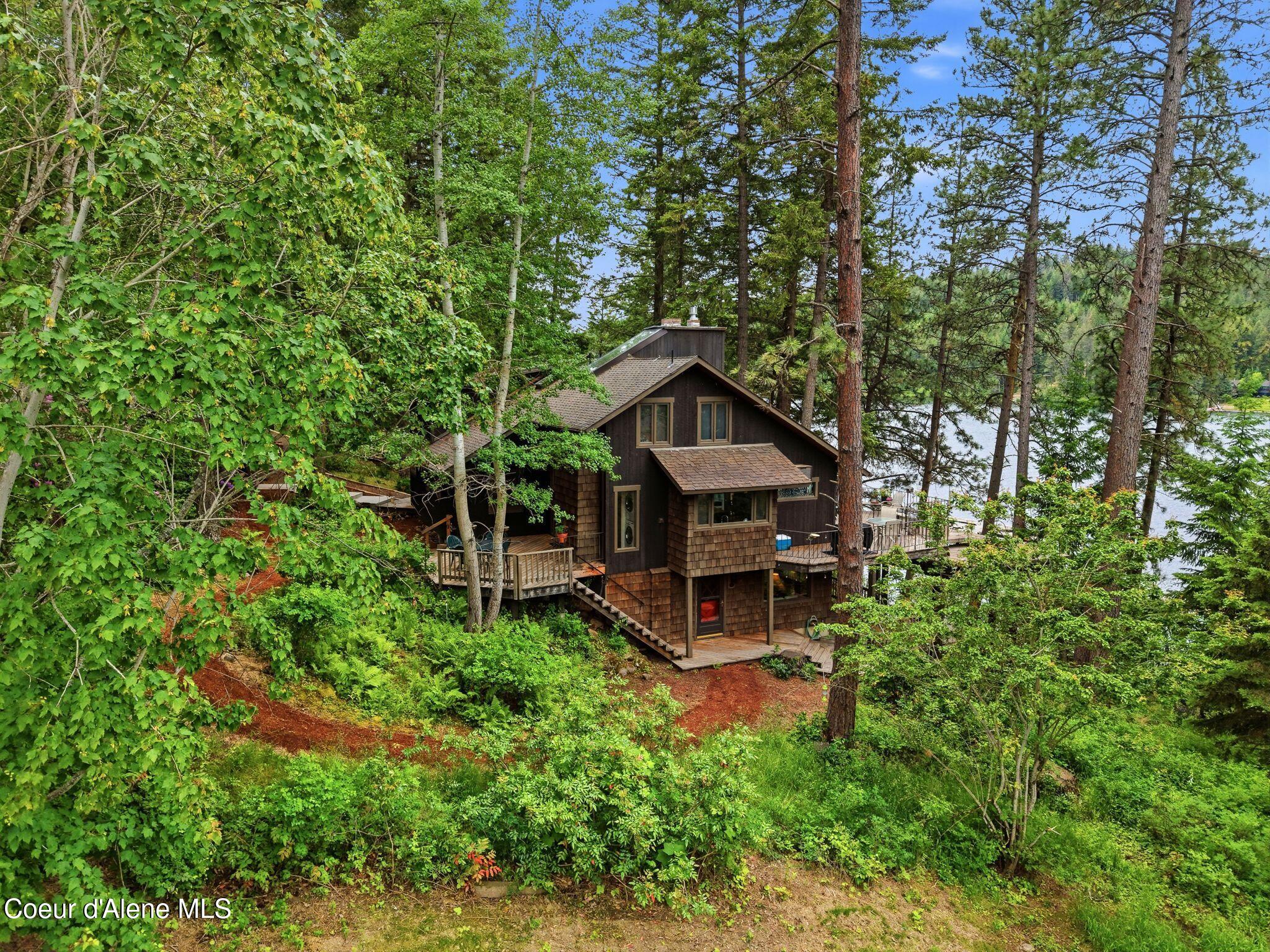3337 South Lands End Road Coeur D'Alene, ID 83814 - Photo 2 of 49 1_Inside-Media-Lands-1