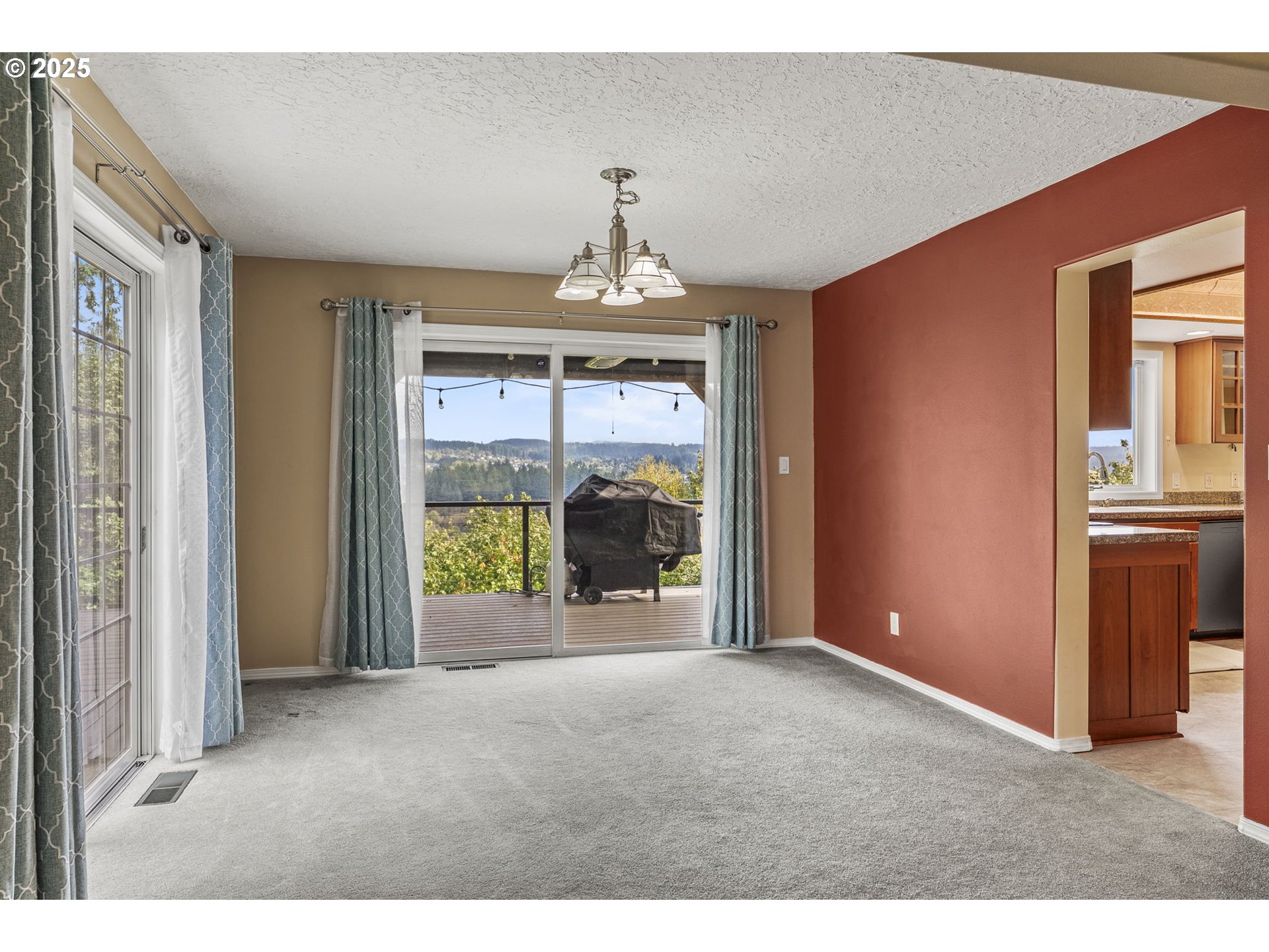 32215 Northwest Eagle Crest Drive Ridgefield, WA 98642 - Photo 8 of 36