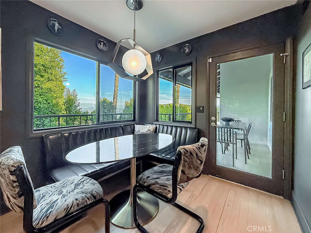130 Dapplegray Road Bell Canyon, CA 91307 - Photo 11 of 73 Kitchen Dining Area