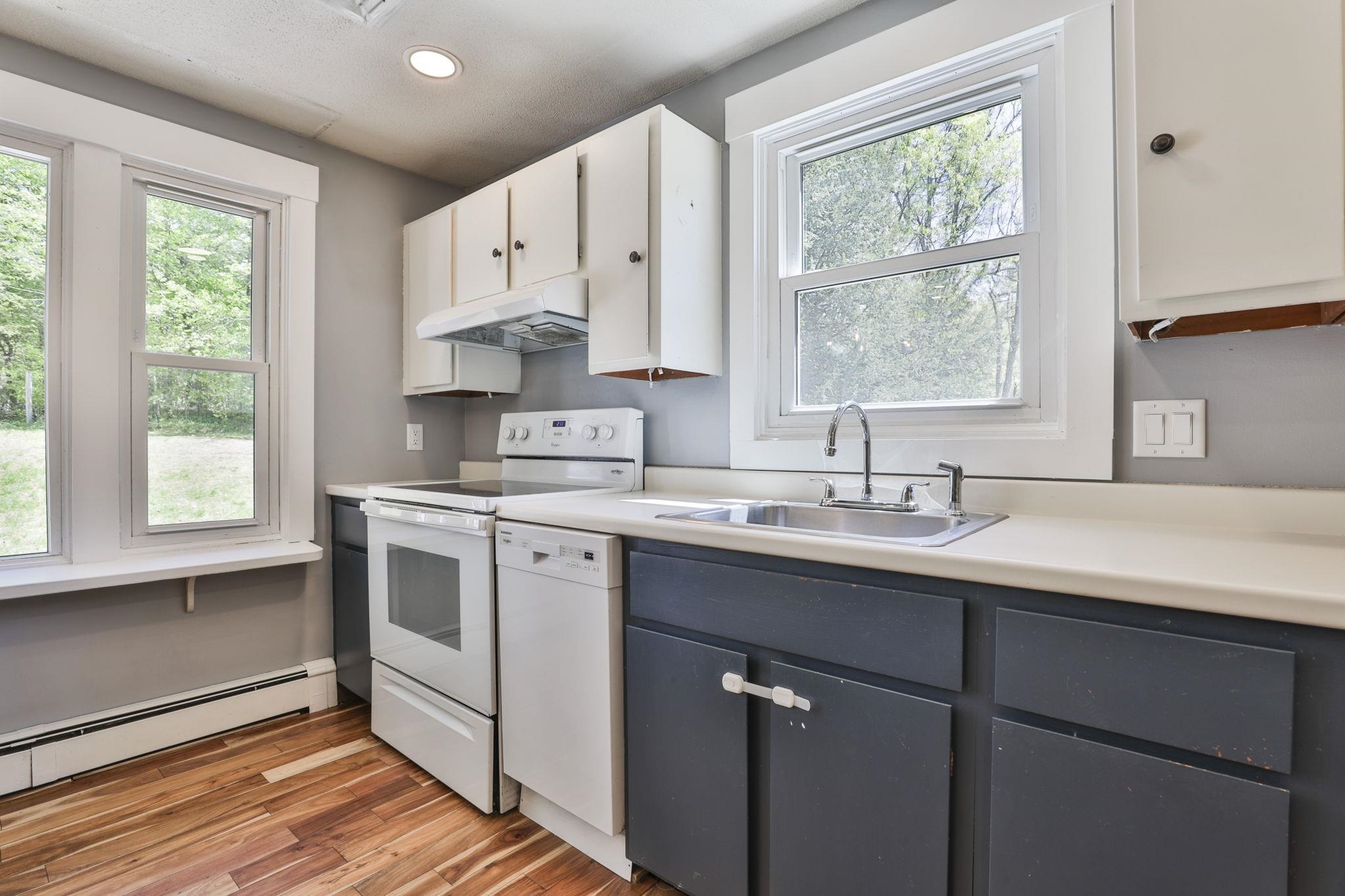 11 Bohanon Bridge Road Brookline, NH 03033 - Photo 6 of 29