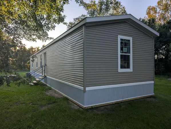 $115,000 | 100 Rose Park, Melrose, MN 56352