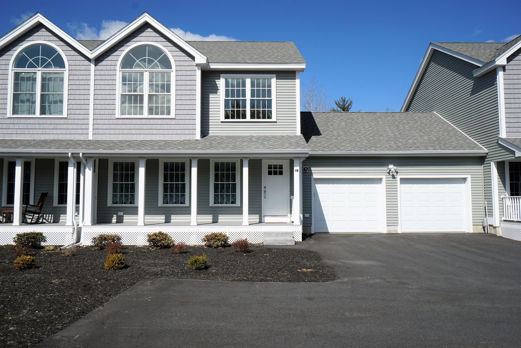 3 Hidden Meadow Road, Unit B Epping, NH 03042 - Photo 3 of 40