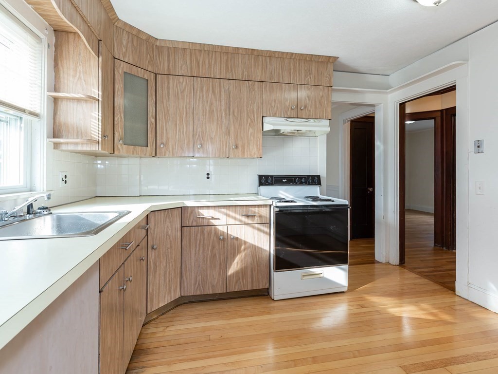 37-39 Lewis Road Belmont, MA 02478 - Photo 16 of 41 Gallery Image 16