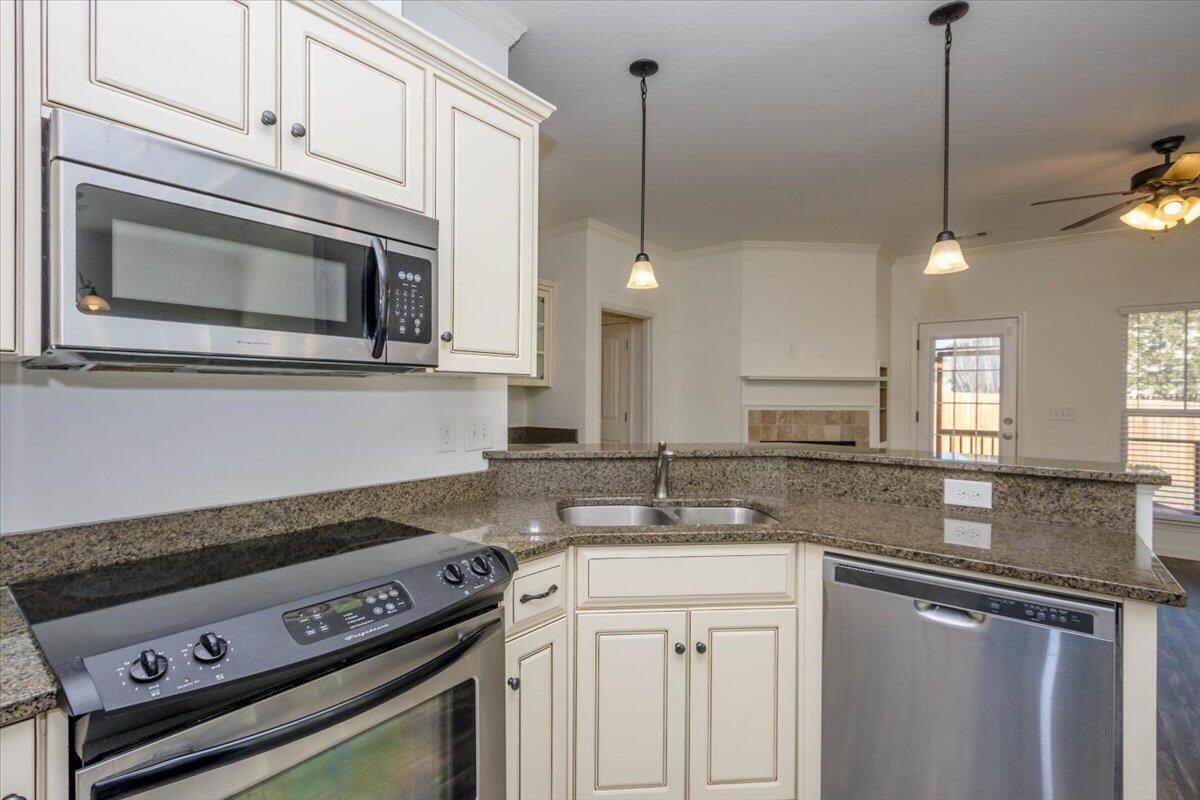 5705 Audrey Lane Grovetown, GA 30813 - Photo 17 of 49 17-GMDM20260207_7917
