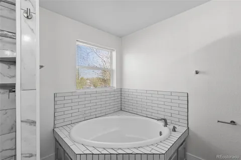 a bathroom with a tub