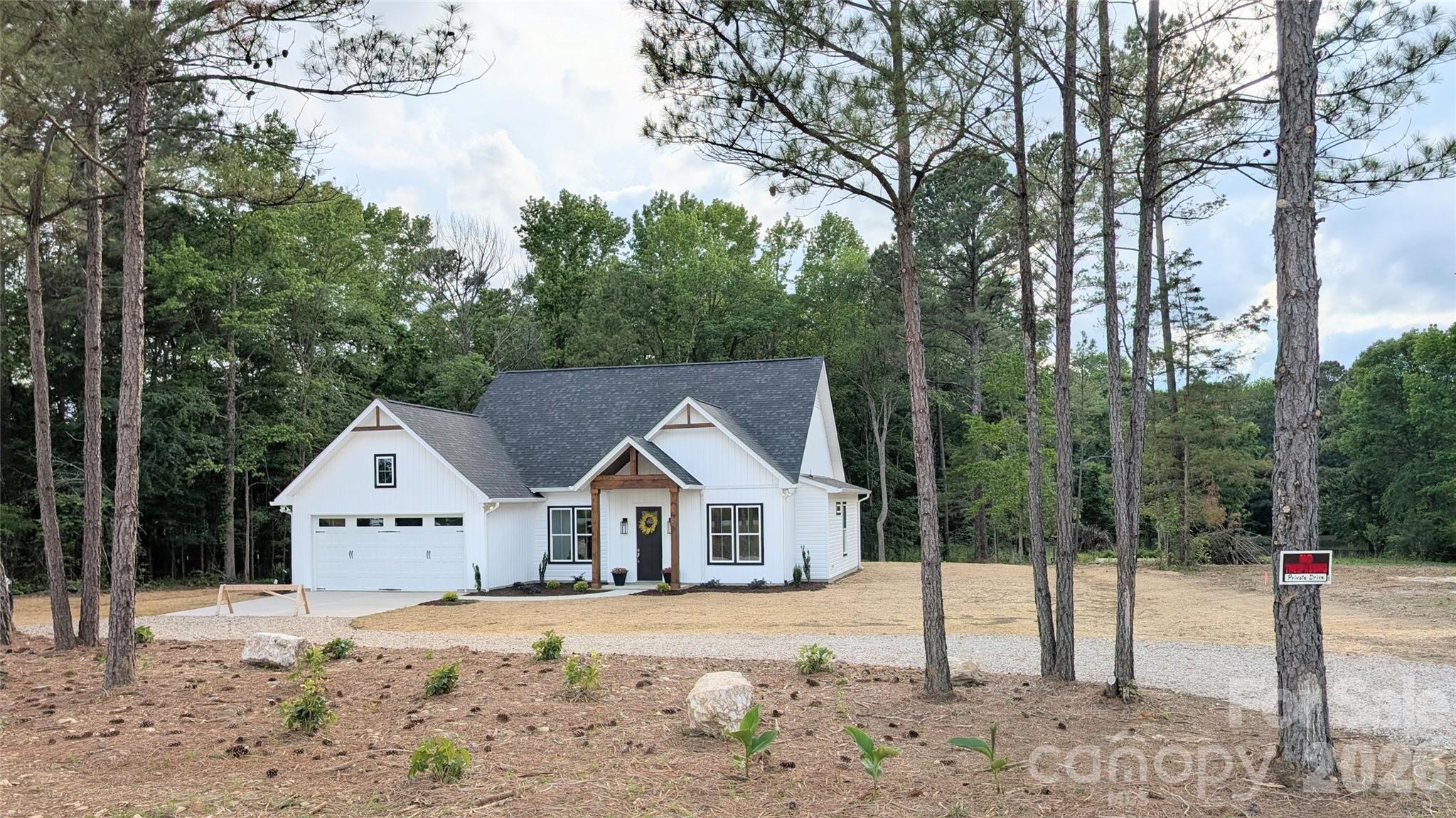 725 Potter Road Lancaster, SC 29720 - Photo 2 of 35