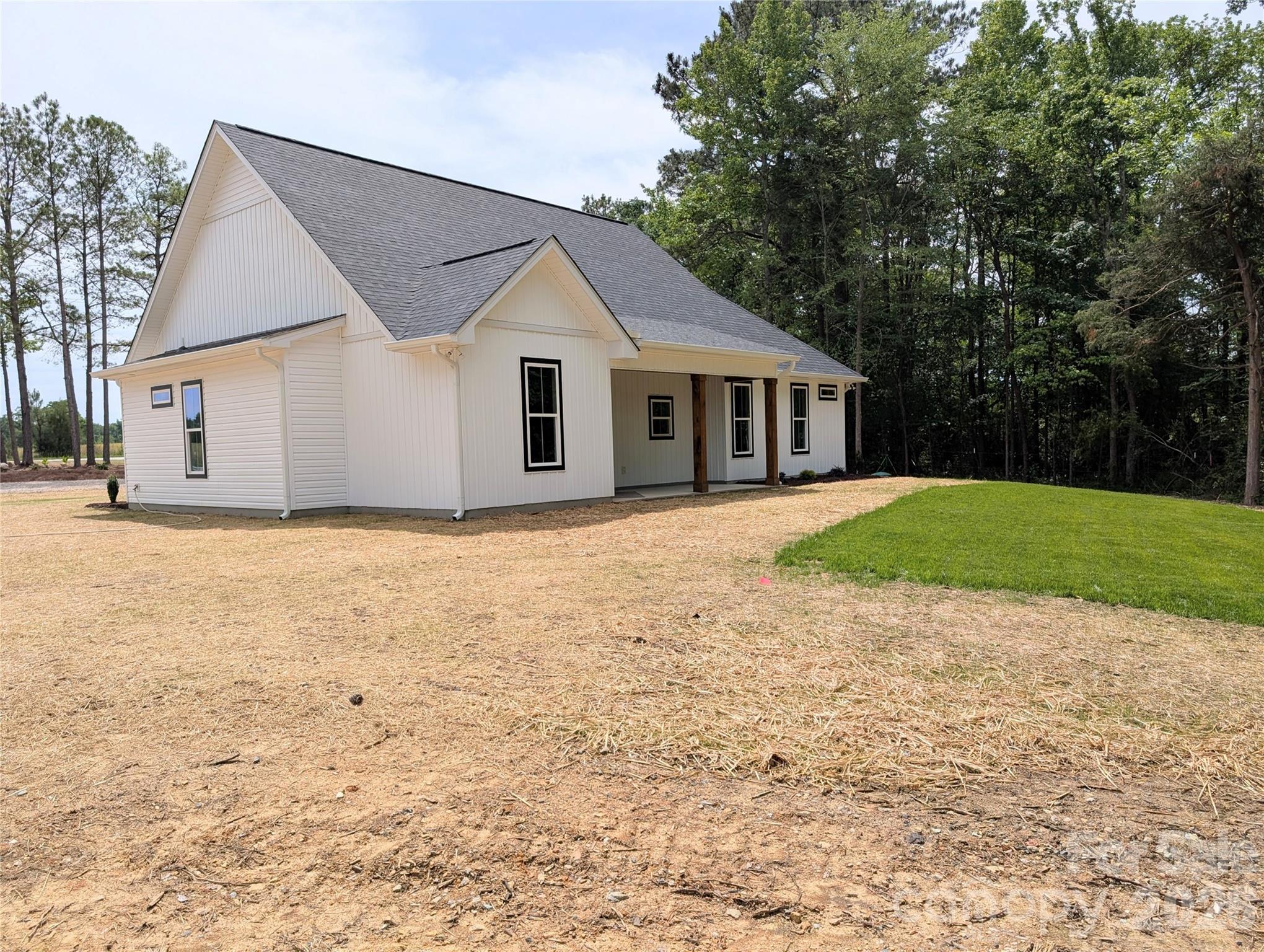 725 Potter Road Lancaster, SC 29720 - Photo 8 of 35